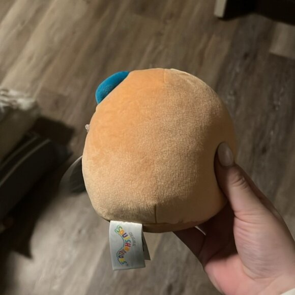 Erissa Squishmallow 5” - Picture 2 of 3